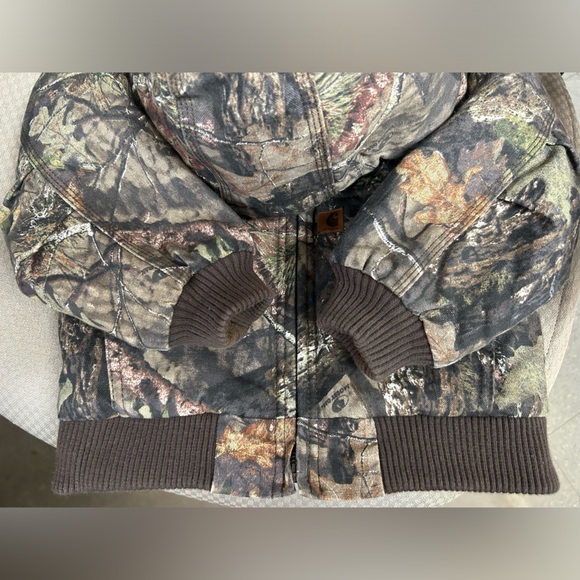 Carhartt 3T Mossy Oak camo coat - Picture 2 of 3